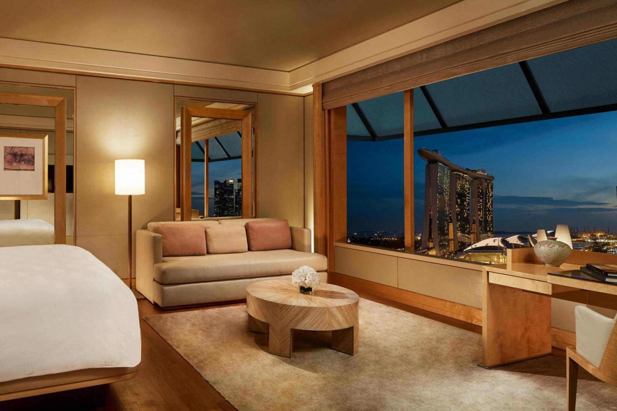 The Ritz-carlton, Millenia 5* Singapore